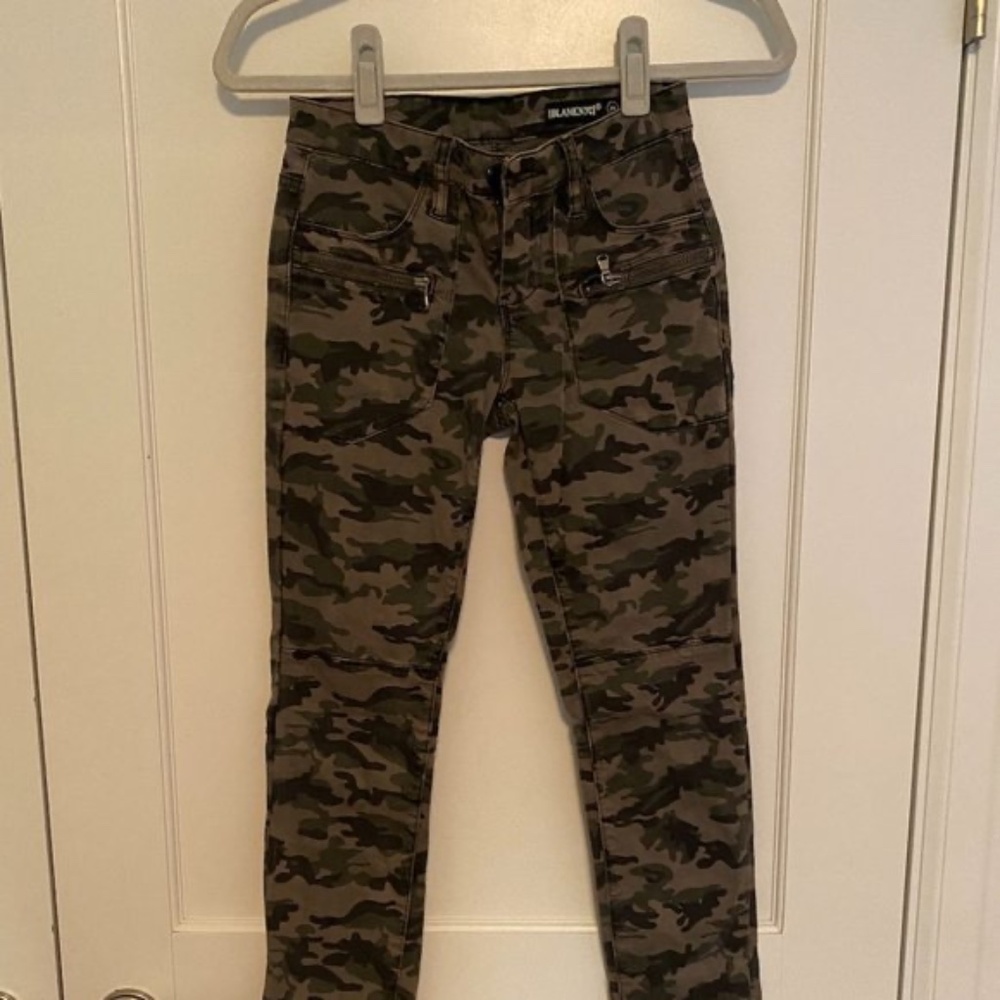 Blank NYC Camo Denim Jeans Size 24